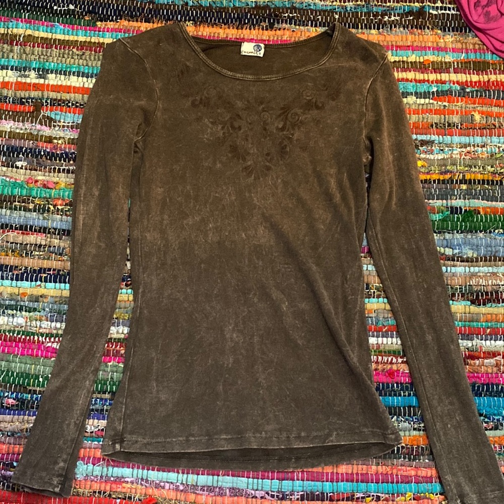Brown long sleeve top!
